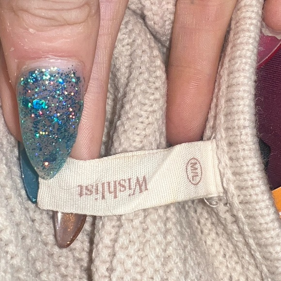 wishlist- cream sweater - Picture 5 of 5